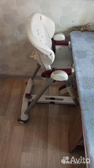 Стульчик для кормления