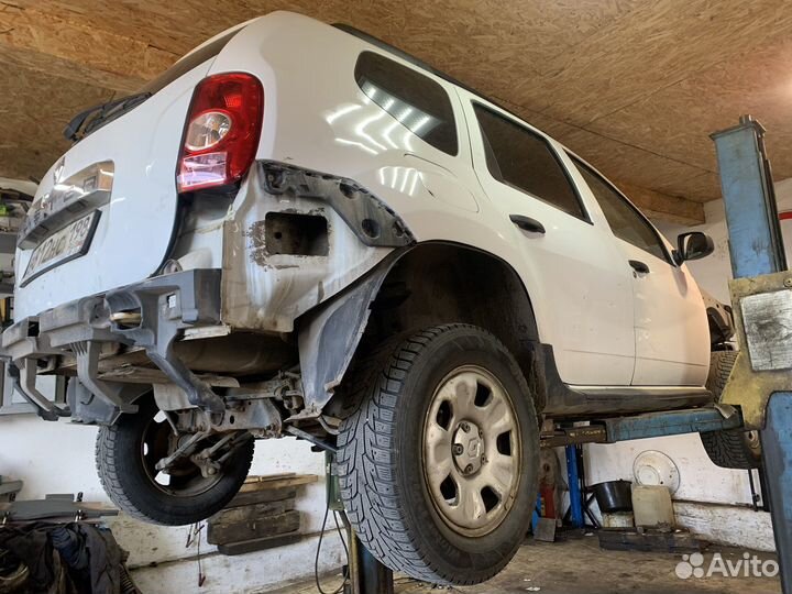 Renault Duster 1.6 4WD разбор