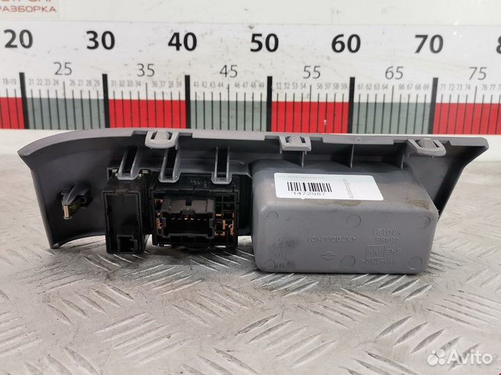 Кнопка корректора фар Nissan Micra 2 (K11) 2003