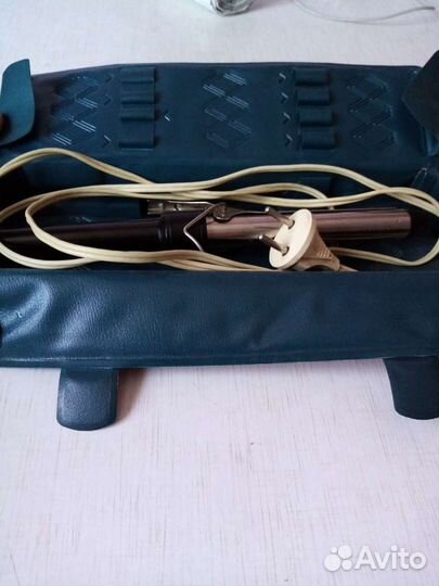 Плойка для завивки волос