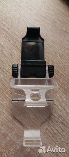 Геймпад крепление к нему и часы