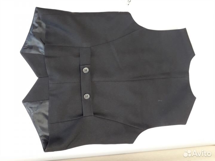 Жилетка классическая школьная. Новая