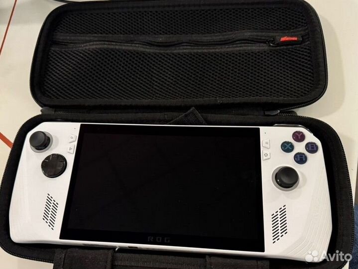 Asus ROG Ally Z1 Extreme