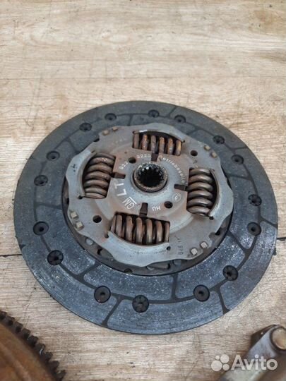 Комплект сцепления Opel Astra H купе правый руль