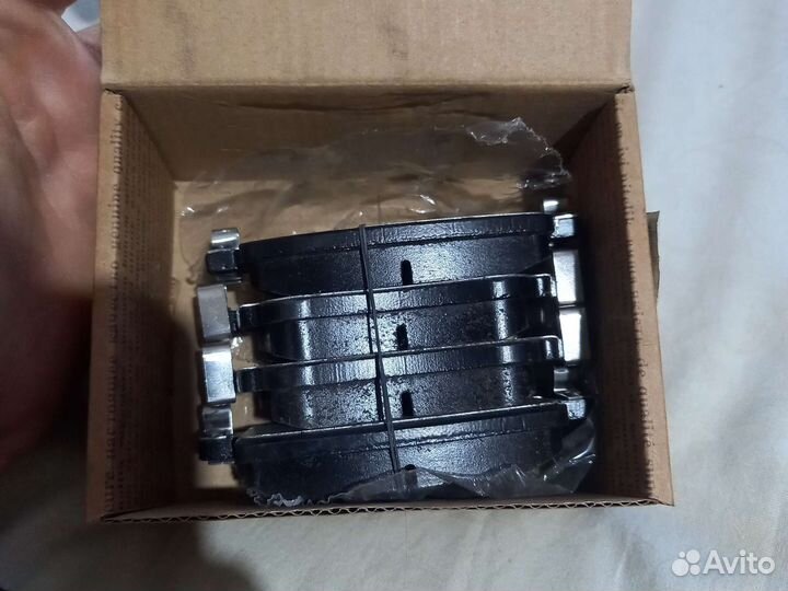 Колодки тормозные дисковые задние, комплект