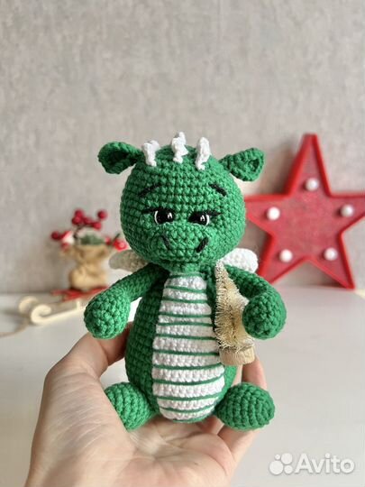 Вязаный дракончик
