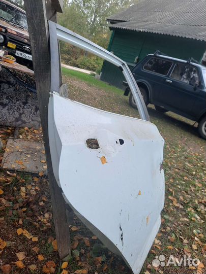 Дверь задняя правая hyundai solaris хэтчбек