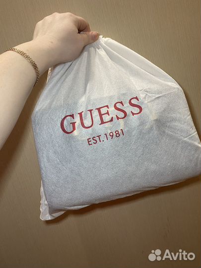 Сумка Guess