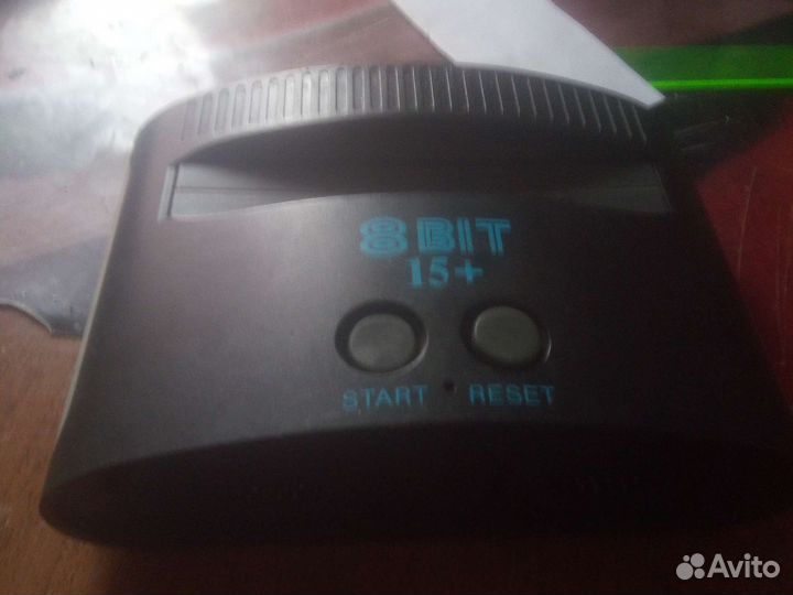 Приставка игровая 8 бит 15+
