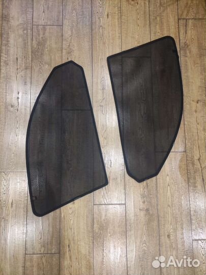 Солнцезащитные шторки Land cruiser 200