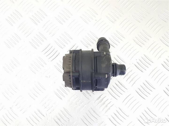 8637953 Насос антифриза дополнительный BMW 4 F32