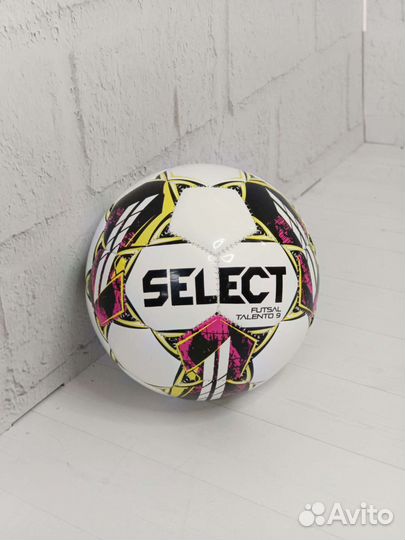 Футбольный мяч