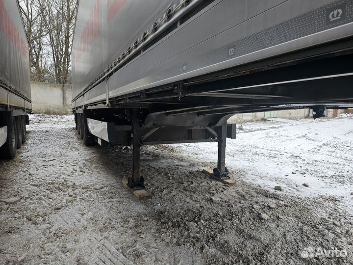 Полуприцеп шторно-бортовой Krone SD, 2017