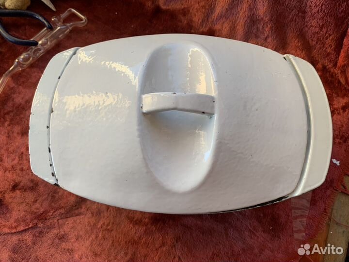 Кастрюля чугунная эмалированная СССР 2 л