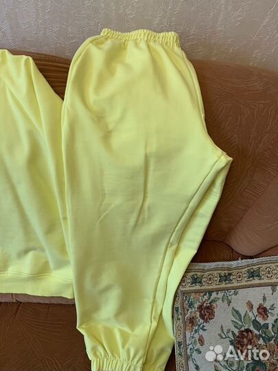 Спортивный костюм женский 46