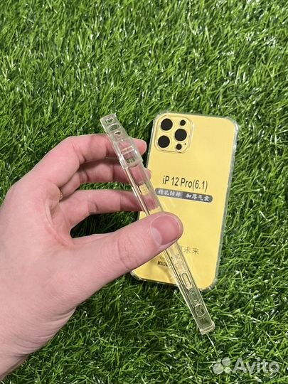 Силиконовый чехол на iPhone 12 Pro