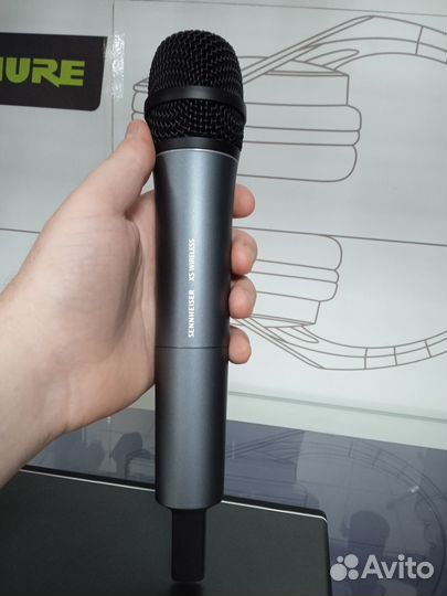 Вокальная система Sennheiser XSW 1-825-B