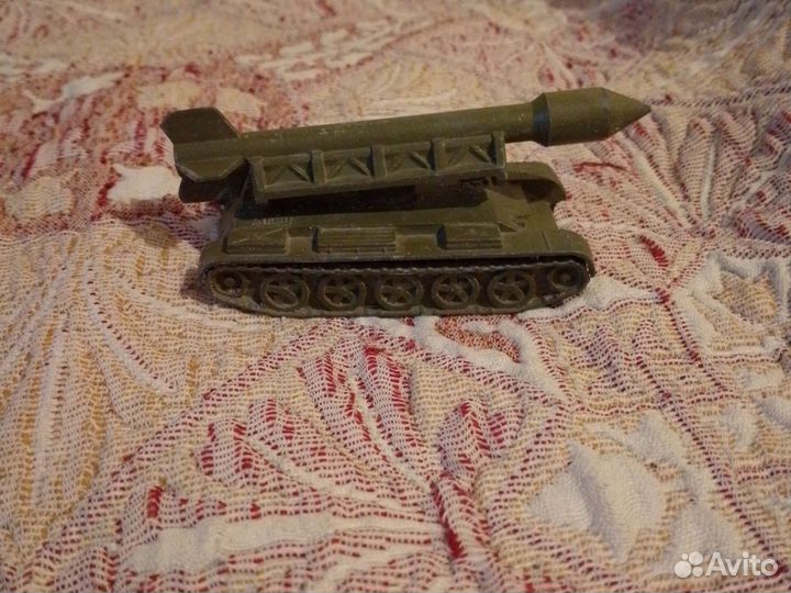 Самоходная ракетная установка СССР