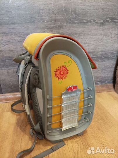 Портфель школьный для девочки