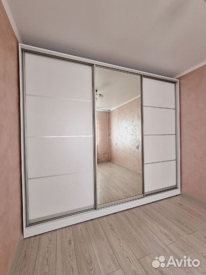 Стенка в гостиную