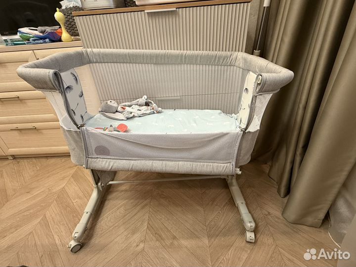 Приставная кроватка