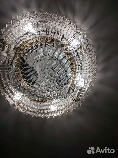 Люстра на 6 ламп + два бра настенных