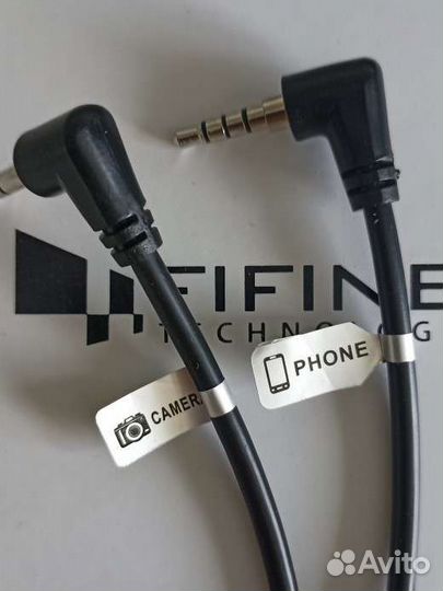 Петличный радио микрофон