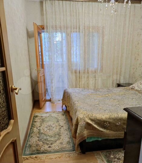 4-к. квартира, 90 м², 1/5 эт.