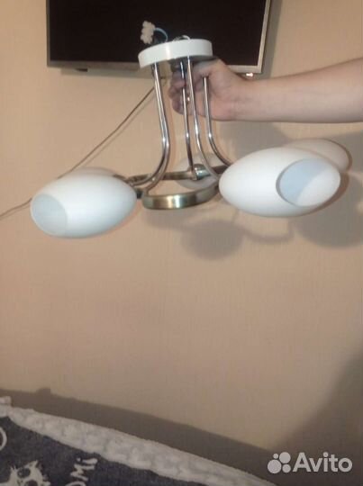 Люстра потолочная б/у