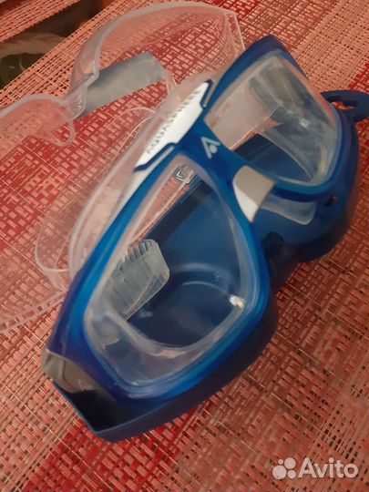 Плавательные очки