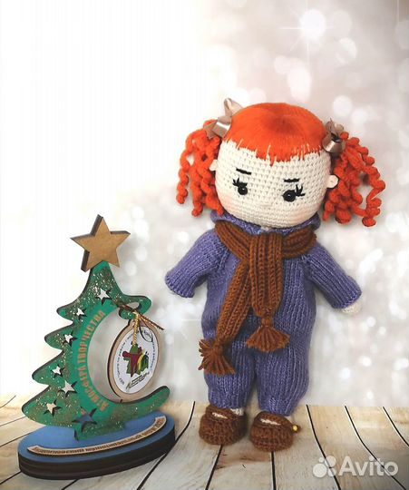 Игрушка вязаная кукла