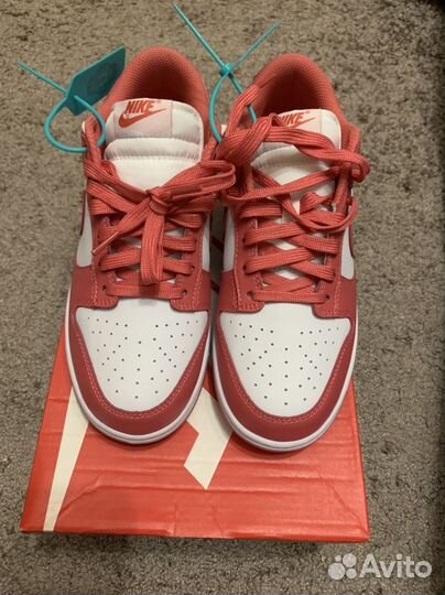 Кроссовки nike dunk low archeo pink