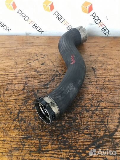 Патрубок интеркулера Mercedes C-Class W204 OM651