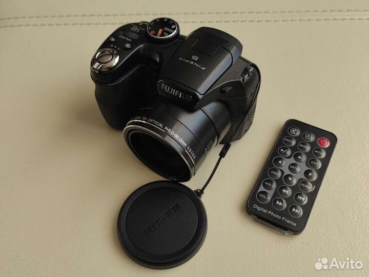 Фотоаппарат Fuji FinePix S2500HD