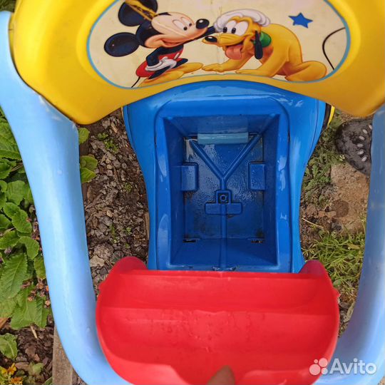 Машинка-каталка