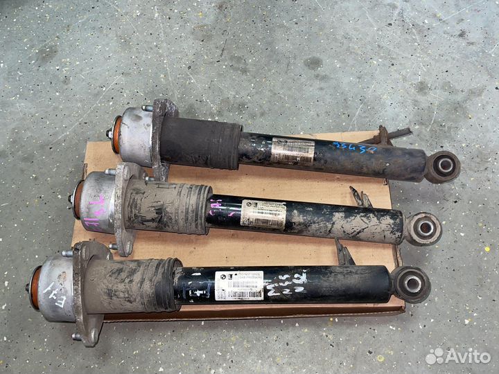 Задний левый амортизатор BMW X6 E71