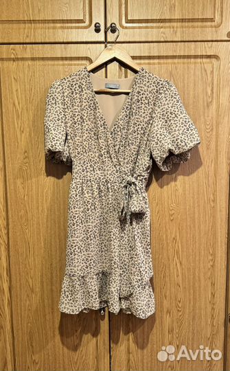 Платье женское