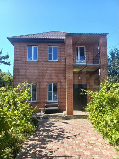 Дом 160 м² на участке 17 сот.