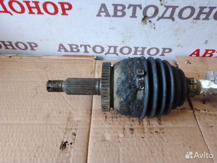 Полуось привод передний левый Hyundai Santa Fe