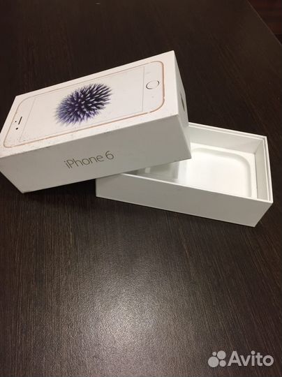 Коробки от iPhone