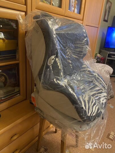 Автомобильное кресло britax romer