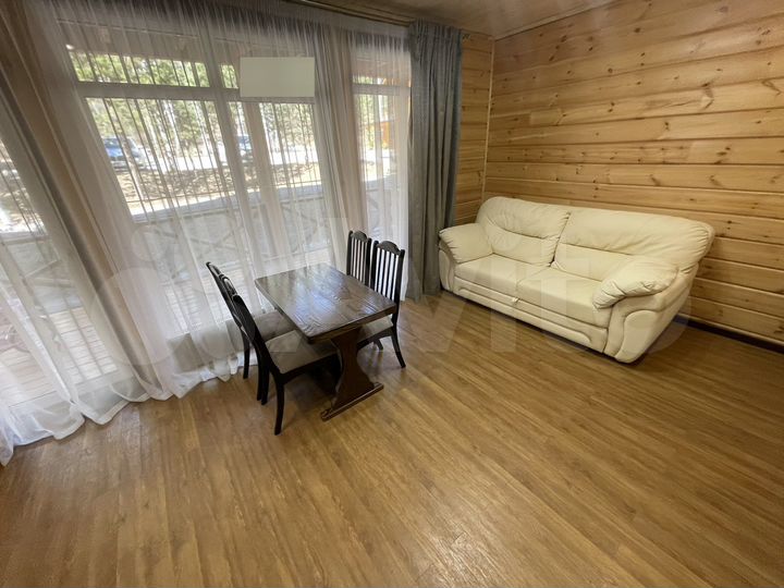 Дом 45 м² на участке 3 сот.