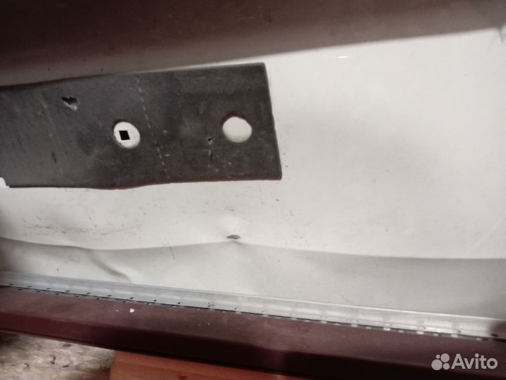 Крышка багажника skoda rapid 1