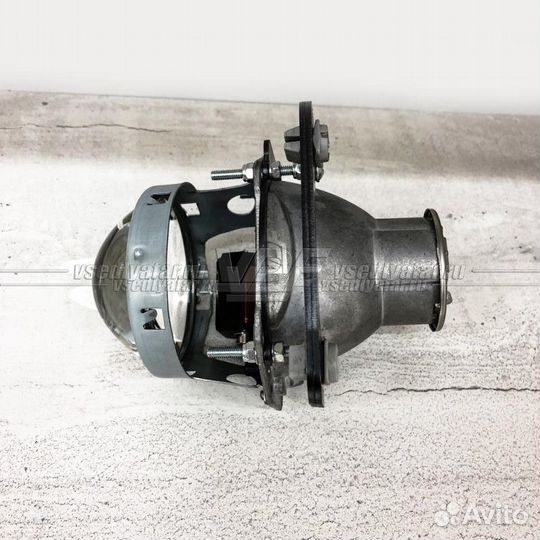 Переходные рамки для замены линз в фарах SsangYong