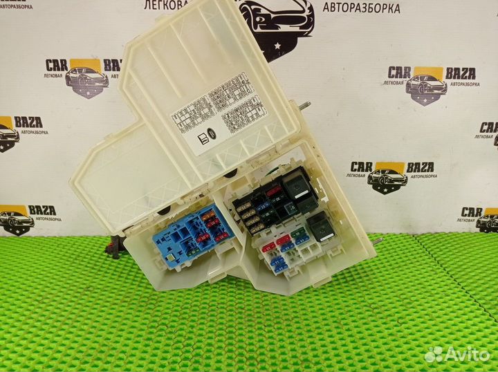 Блок предохранителей Land Rover Freelander