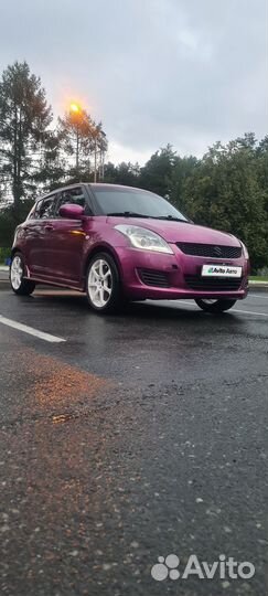 Suzuki Swift 1.2 AT, 2011, 272 300 км