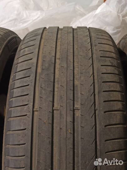 Pirelli Cinturato P7 225/40 R18