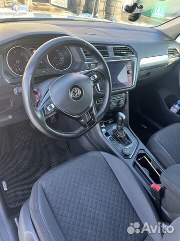 Volkswagen Tiguan 2.0 AMT, 2018, 110 000 км объявление продам