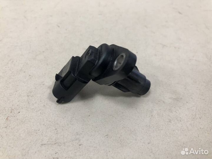 Датчик положения распредвала Hyundai Solaris 2010