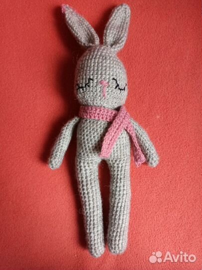 Вязаная игрушка ручной работы